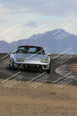 media/Jan-26-2025-SCCA SD (Sun) [[bcf61ed115]]/4-Women Novice/Session 3 (Turn 12/